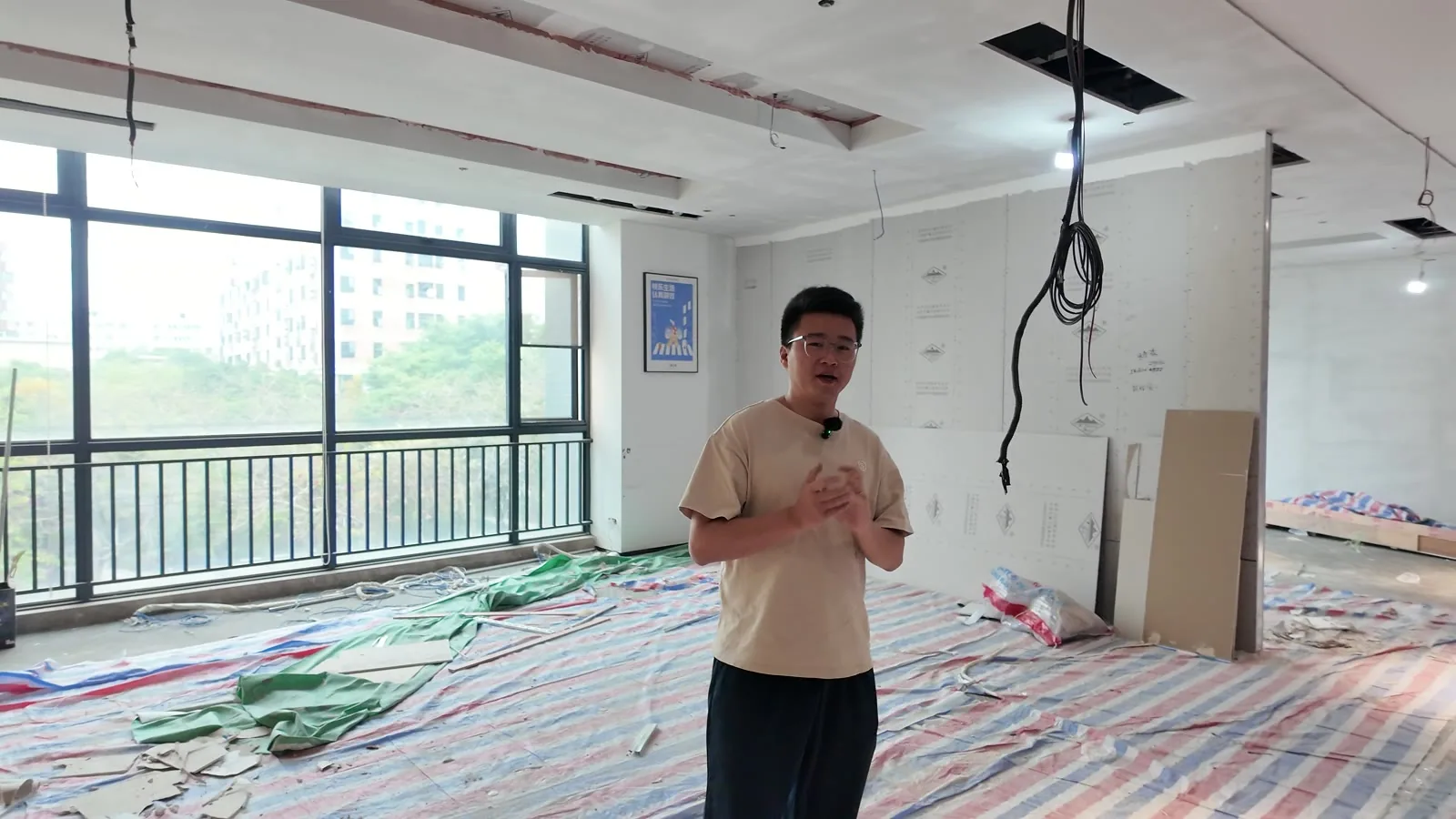 深圳某游戏工作室玻璃隔断实拍